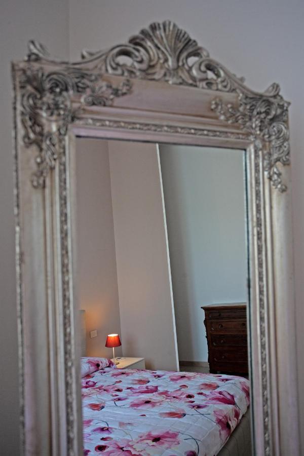 Casa Dafne Appartement Livorno Buitenkant foto